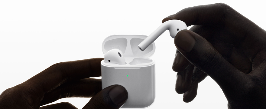 apple airpods with wired charging case