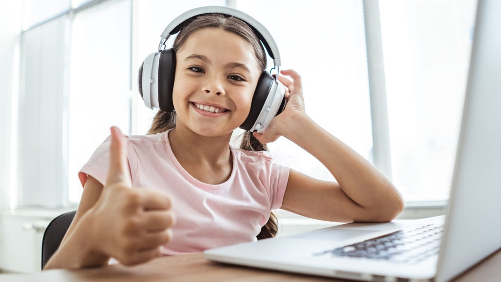 Tips to buy kids headphones